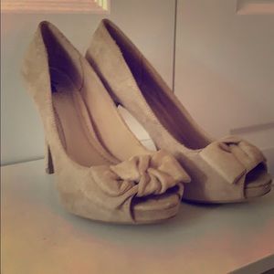 Only worn once! Peep toe bow heels!